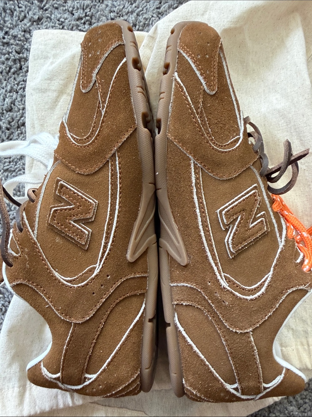 New Balance Brown Suede Sneakers with Orange and White Laces - Picture 5 of 7